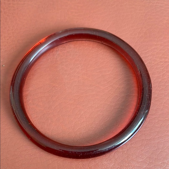Jewelry - Vintage Red Glass Bangle Bracelet